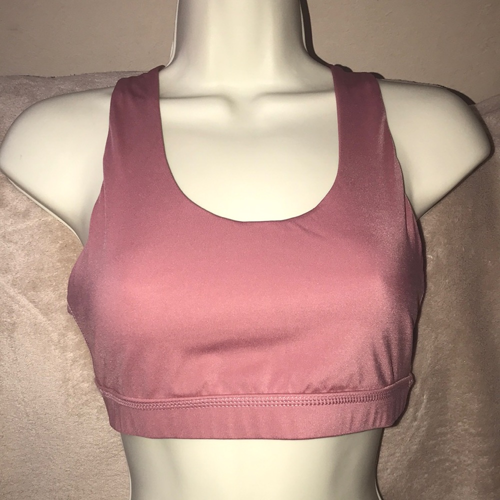 Queenieke 8/10 rose’ colored pink with grey lining criss cross back 💕